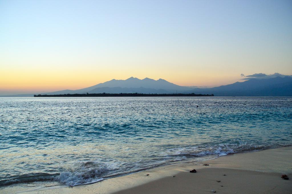 Hotel Gazebo Meno Gili Meno Exterior foto