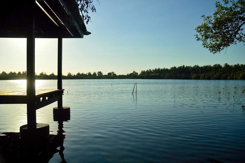Hotel Gazebo Meno Gili Meno Exterior foto